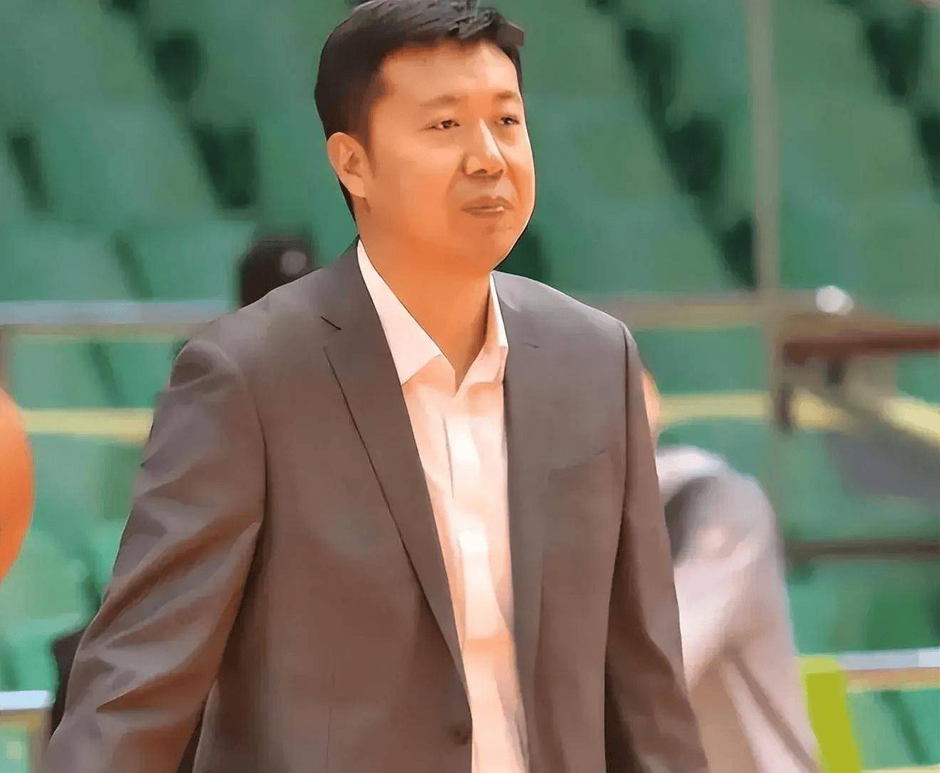王治郅：中国NBA第一人的坎坷与辉煌