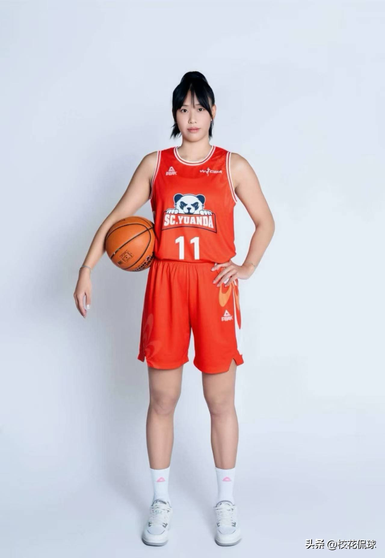 女篮商业化：如何提升联赛价值？的简单介绍