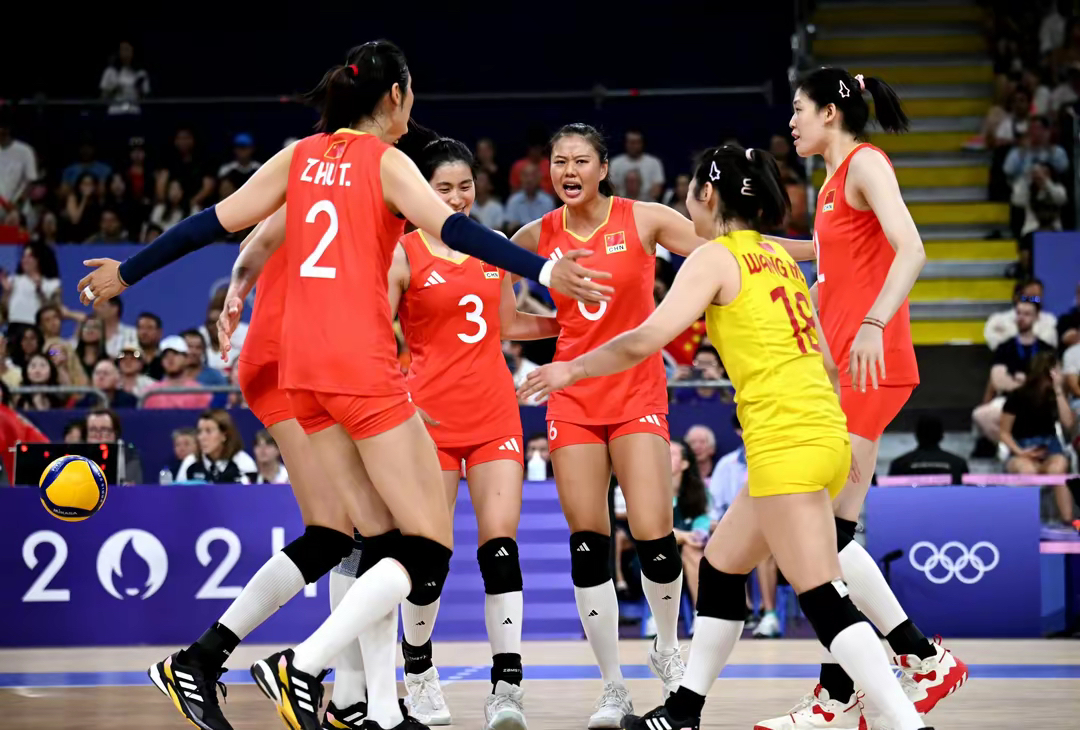 关于中国女排3-2逆转巴西，朱婷王者归来的信息
