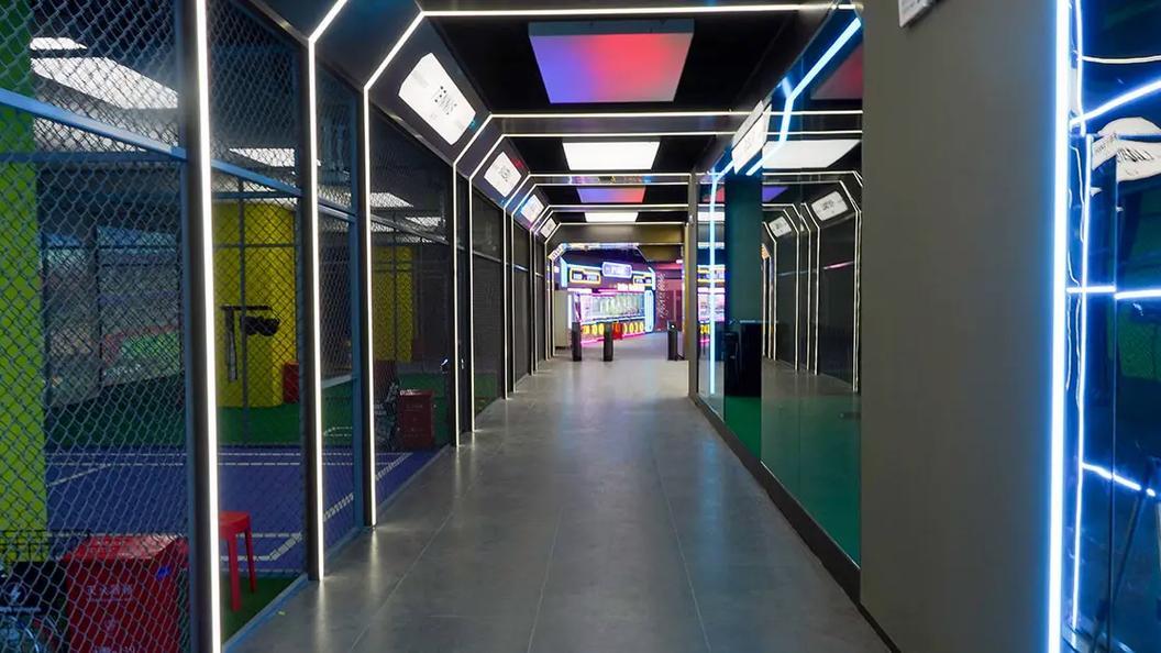 关于未来体育场：可容纳10万人的全智能场馆的信息