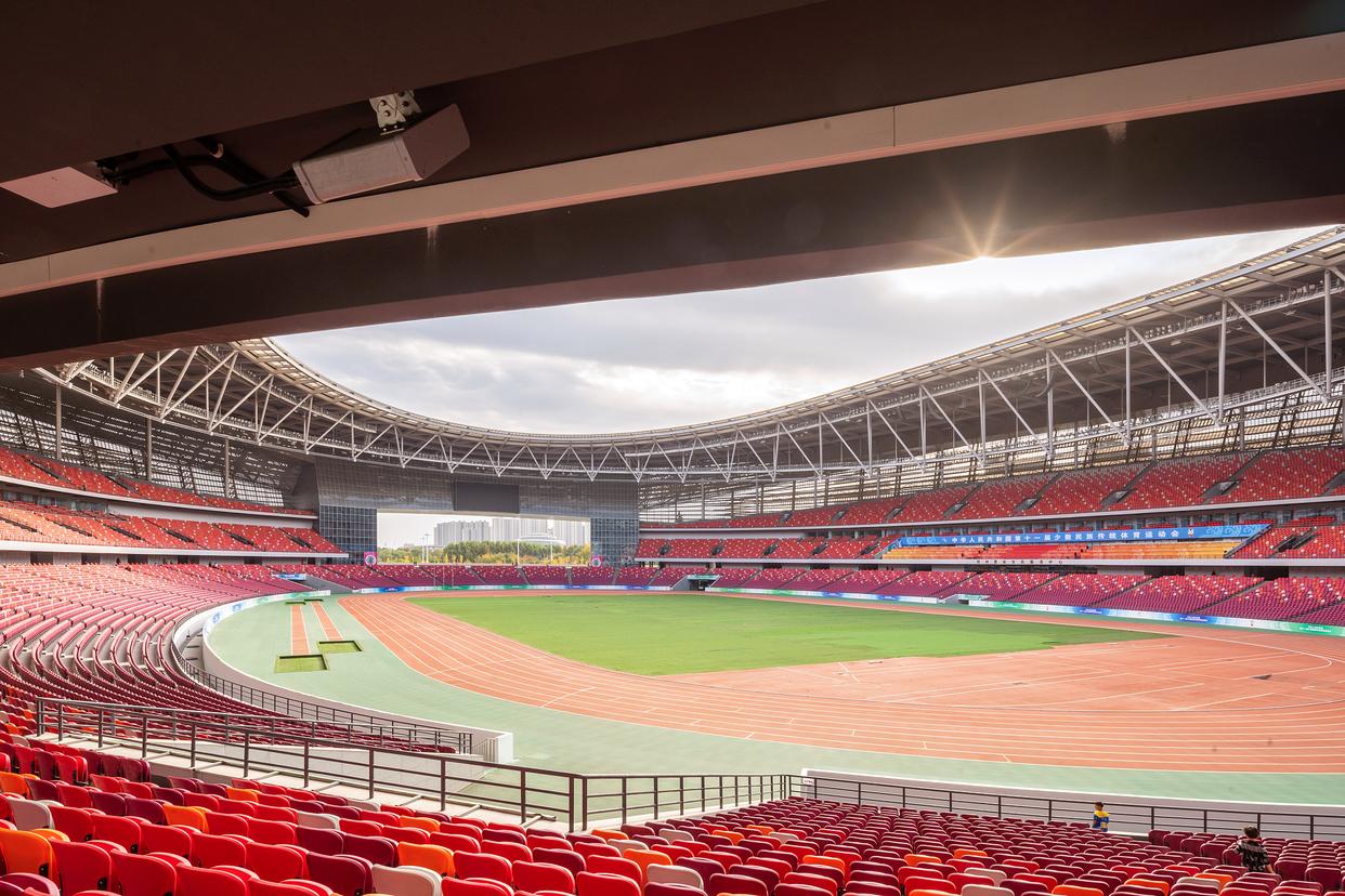 关于未来体育场：可容纳10万人的全智能场馆的信息