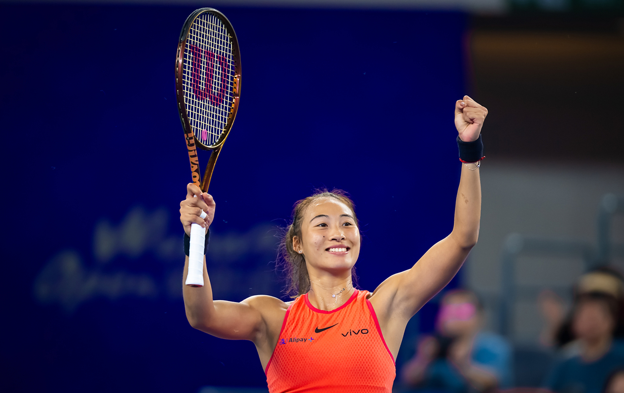 郑钦文首进大满贯四强，中国网球新希望的简单介绍